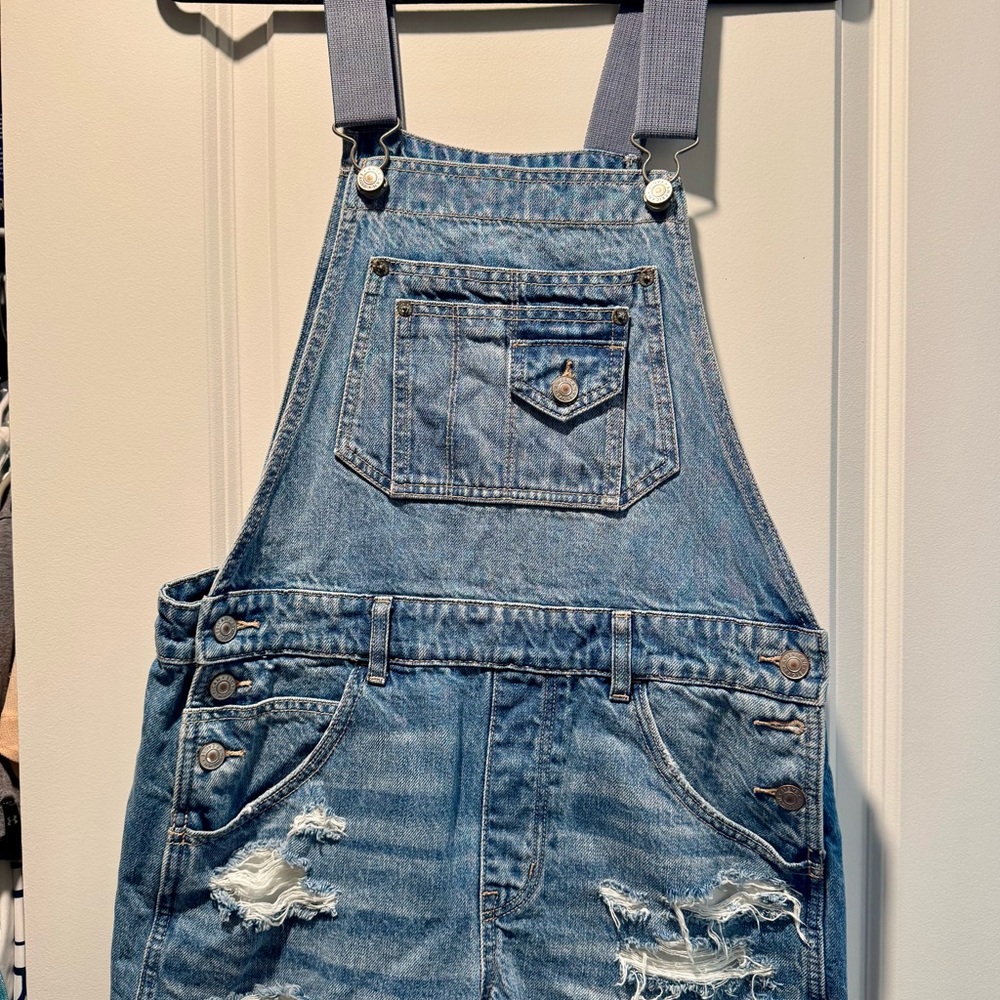 American Eagle Outfitters Light Blue Denim shorts, overalls